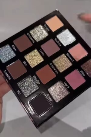 Multi-Finish Glam Eyeshadow Palette